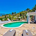Boas, Con Vistas Impresionantes, Barbacoa En By Costadelsolescapes
