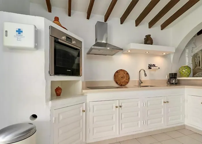 Villa Boas, Con Vistas Impresionantes, Barbacoa En By Costadelsolescapes