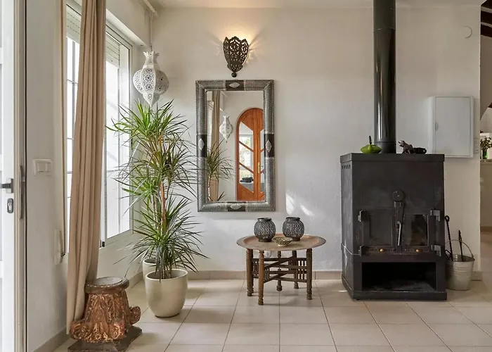 Boas, Con Vistas Impresionantes, Barbacoa En By Costadelsolescapes Villa Cómpeta